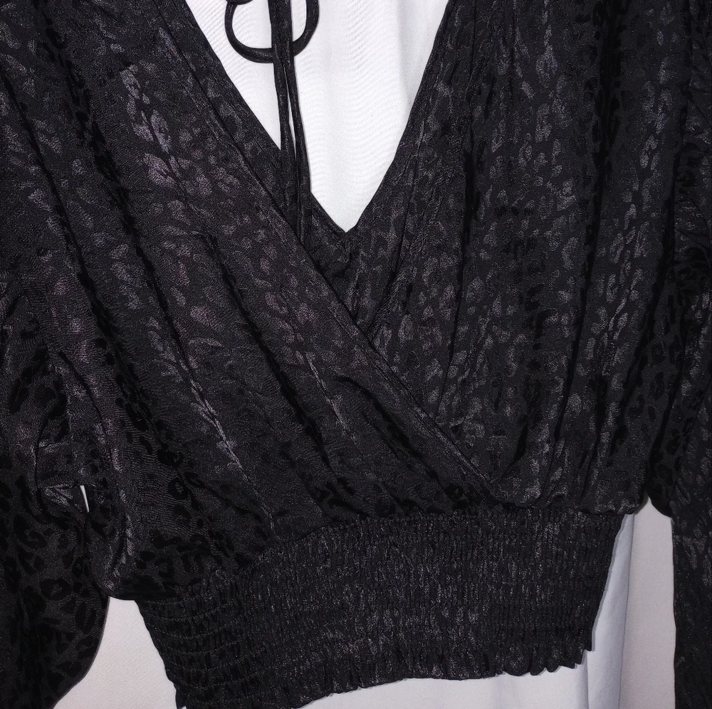 Altar'd State S Black Cheetah Print Baddie Wrap Shirt Party Poet Sleeve Crop